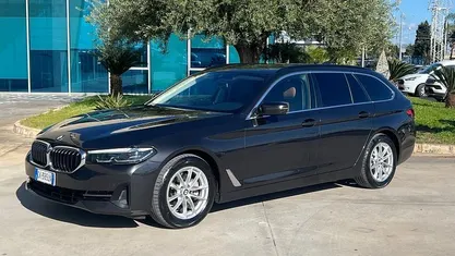 Usata BMW 520 Luxury Line 190 CV (139 kW) 2022 Gray Station wagon
