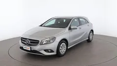 Grigio Usata 2014 Mercedes A180 Executive Tre volumi | 11.799 € (Buon prezzo)