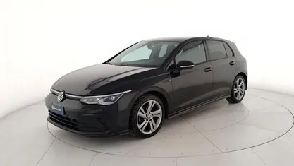 Usata VW Golf VIII R-line 131 CV (96 kW) 2022 Berlina