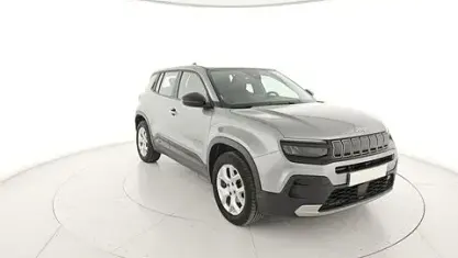 Usata Jeep Avenger Altitude 101 CV (74 kW) 2024 Grigio SUV