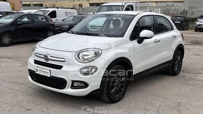 Usata Fiat 500X Pop Star 120 CV (88 kW) 2018 Bianco SUV