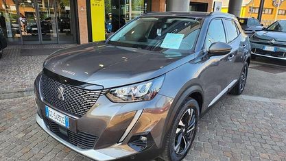 Usata Peugeot 2008 Allure 131 CV (96 kW) 2020 SUV