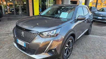 Usata Peugeot 2008 Allure 131 CV (96 kW) 2020 SUV