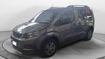 Usata Peugeot Rifter Allure 102 CV (75 kW) 2022 Grigio Monovolume