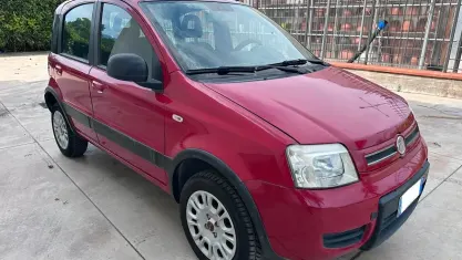 Usata Fiat Panda 60 CV (44 kW) 2009 Rosso Utilitaria