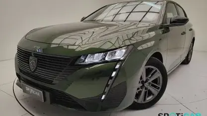 Usata Peugeot 308 Active 131 CV (96 kW) 2022 Verde Utilitaria