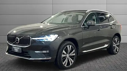 Usata Volvo XC60 Inscription 197 CV (144 kW) 2022 Grigio scuro metallizzato SUV