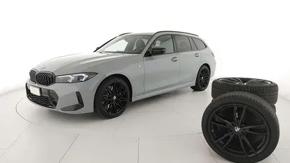 Usata 2024 BMW 330 M Sport Station wagon | 48.900 € (Buon prezzo)