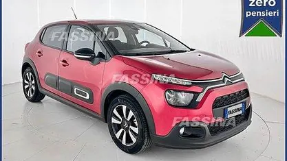 Usata Citroën C3 PureTech 110 CV (80 kW) 2024 Rosso Utilitaria