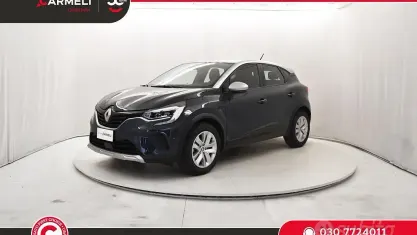 Usata Renault Captur Equilibre 143 CV (105 kW) 2023 Bluazzurro SUV