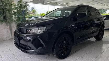 Usata Opel Grandland X 131 CV (96 kW) 2024 SUV