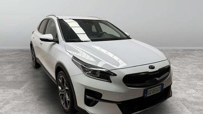 Second-hand Kia XCeed 117 CP (86 kW) 2021 Alb SUV