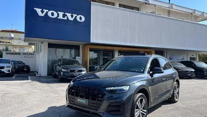 Usata Audi Q5 Advanced 204 CV (150 kW) 2023 Grigio SUV
