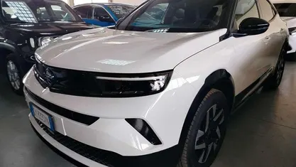 Bianco Usata 2025 Opel Mokka SUV | 17.950 € (Ottimo prezzo)