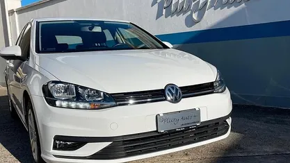 Usata VW Golf VII Trendline 90 CV (66 kW) 2018 Bianco Berlina