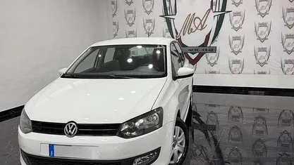 Bianco Usata 2012 VW Polo Trendline Tre volumi | 5000 € (Buon prezzo)
