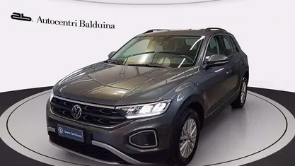 Grigio indyum Usata 2022 VW T-Roc Life SUV | 22.500 € (Ottimo prezzo)