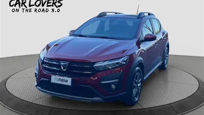 Rosso Usata 2022 Dacia Sandero Comfort Due volumi | 14.990 € (Buon prezzo)