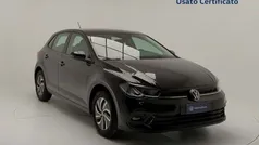 Deep black perlato Usata 2023 VW Polo Life Tre volumi | 21.300 € (Buon prezzo)