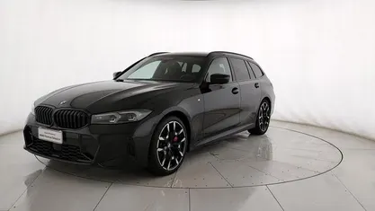 Usata BMW 320e M Sport 190 CV (139 kW) 2025 Nero Station wagon