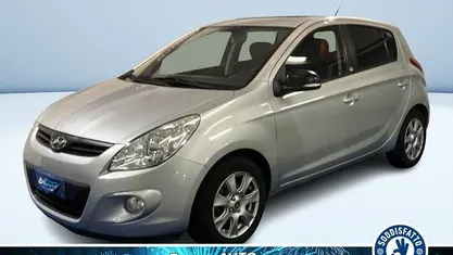 Usata 2011 Hyundai i20 Tre volumi | 7500 € (Molto cara)