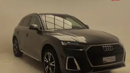 Usata Audi Q5 S-Line 204 CV (150 kW) 2024 Grigio daytona perla SUV