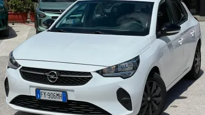Usata Opel Corsa Edition 75 CV (55 kW) 2020 Bianco Utilitaria