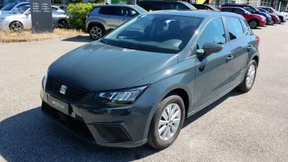 Usata Seat Ibiza Style 95 CV (69 kW) 2024 Grigio Utilitaria
