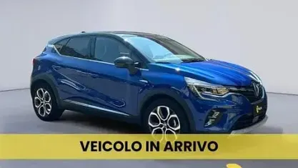 Usata Renault Captur Techno 101 CV (74 kW) 2023 Blu SUV