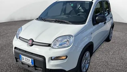 Usata Fiat Panda 70 CV (51 kW) 2023 Bianco Utilitaria