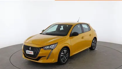 Oro Usata 2023 Peugeot 208 Active Due volumi | 14.499 € (Buon prezzo)