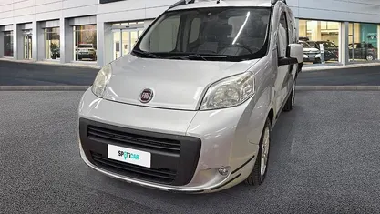 Usata Fiat Qubo Dynamic 80 CV (58 kW) 2016 Grigio Monovolume
