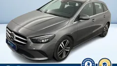 Grigio metallizzato Usata 2021 Mercedes B180 Monovolume | 23.400 € (Ottimo prezzo)
