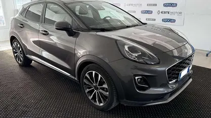 Usado Ford Puma ST-Line 125 CV (91 kW) 2023 Gris SUV