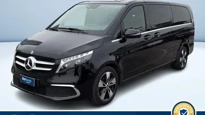 Usata Mercedes V250 Premium 190 CV (139 kW) 2024 Nero pastello Monovolume