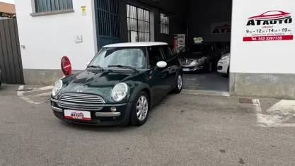 Usata Mini Cooper 116 CV (85 kW) 2004 Verde Utilitaria