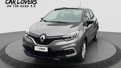 Grigio scuro Usata 2019 Renault Captur SUV | 11.990 € (Super prezzo)