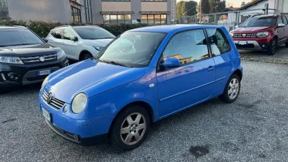 Usata VW Lupo Highline 75 CV (55 kW) 2001 Blu Utilitaria