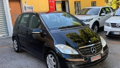 Usata Mercedes A160 Executive 82 CV (60 kW) 2012 Nero Utilitaria