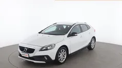 Bianco Usata 2017 Volvo V40 CC Kinetic Station wagon | 12.899 € (Buon prezzo)