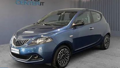 Usata 2024 Lancia Ypsilon S Due volumi | 13.500 € (Buon prezzo)