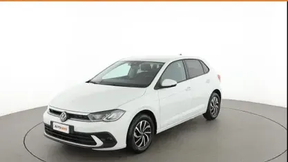 Usata VW Polo Life 95 CV (69 kW) 2023 Bianco Utilitaria