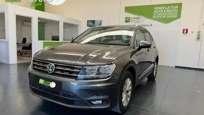 Usata VW Tiguan 150 CV (110 kW) 2017 Grigio SUV