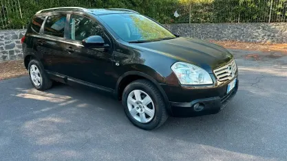 Usata Nissan Qashqai Acenta 103 CV (75 kW) 2010 Nero SUV