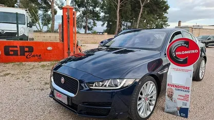 Usata Jaguar XE 180 CV (132 kW) 2018 Berlina