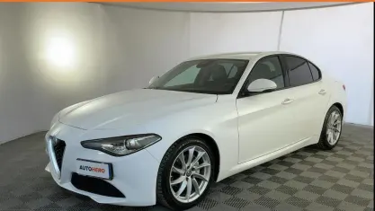 Brugt Alfa Romeo Giulia Super 180 HK (132 kW) 2017 Hvid Sedan