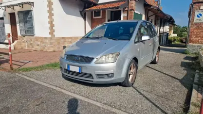 Usata Ford Focus 90 CV (66 kW) 2007 Grigio Station wagon