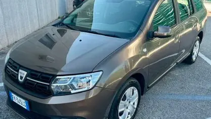 Usata Dacia Logan MCV 90 CV (66 kW) 2017 Marrone Station wagon