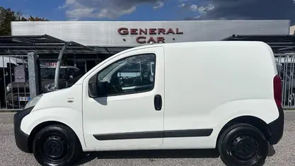 Bianco(met.) Usata 2011 Citroën Nemo Monovolume | 1500 € (Buon prezzo)