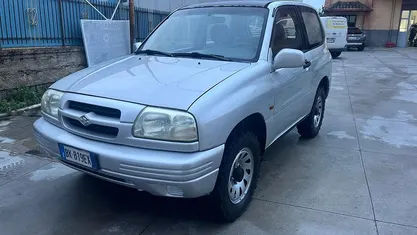 Usata Suzuki Grand Vitara 94 CV (69 kW) 2000 SUV